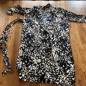 Black and White Abstract Banana Republic Shirtdress